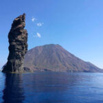 Itinerari via mare alle isole Eolie. Merenda navigazione lipari - Eolie